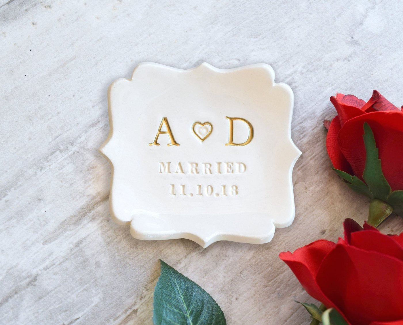 Buy Unique Palette Personalized Engagement Wedding Ring Platter with  Acrylic Name | Wedding Ring Platter | Marriage Décor | Engagement Tray D015  Online at Low Prices in India - Amazon.in